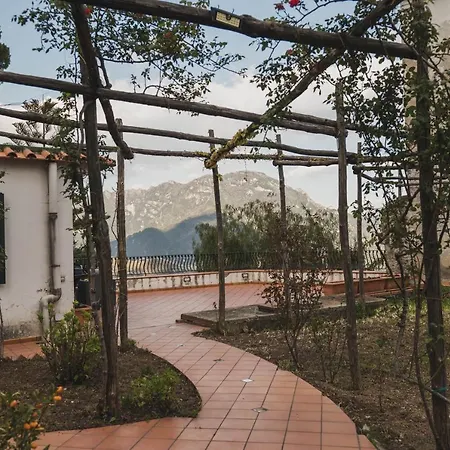 Casa With Terrace & Garden *